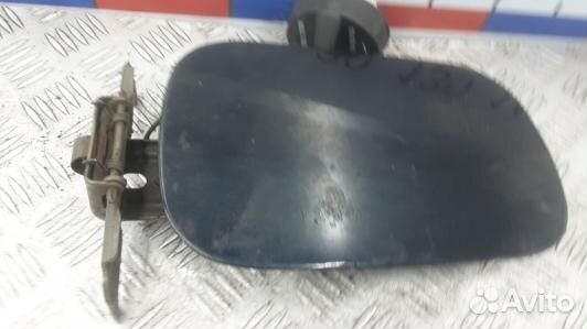 Лючок бака jeep grand cherokee WK2 (MML06IC01)