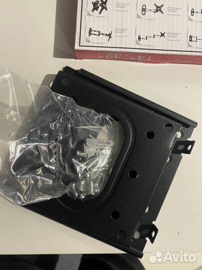 Кронштейн для монитора