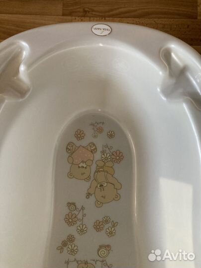 Ванночка для купания с горкой