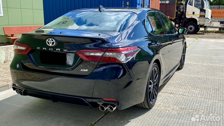 Toyota Camry, 2022
