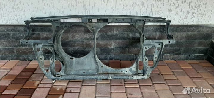 Телевизор(монтажная панель) фольксваген пассат б5