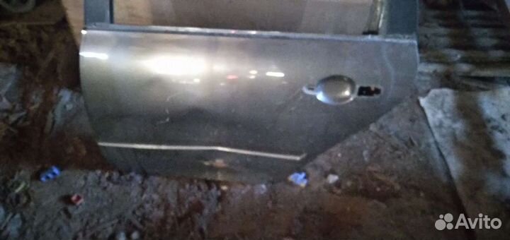 Дверь гранта задняя левая