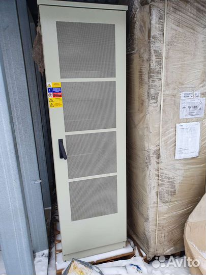 Шкафы телекоммуникационные 24-46U