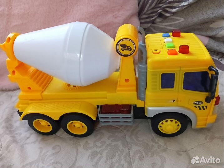 Детские игрушки