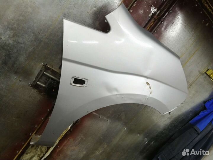 Крыло isis 2007 ANM15