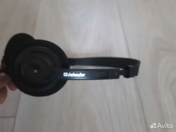 Наушники проводные с микрофоном Defender