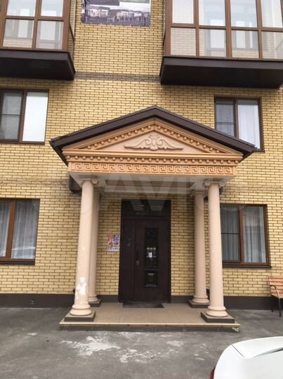 1-к. квартира, 52 м², 1/5 эт.