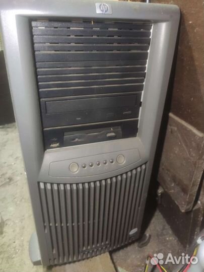 Сервер HP ML350