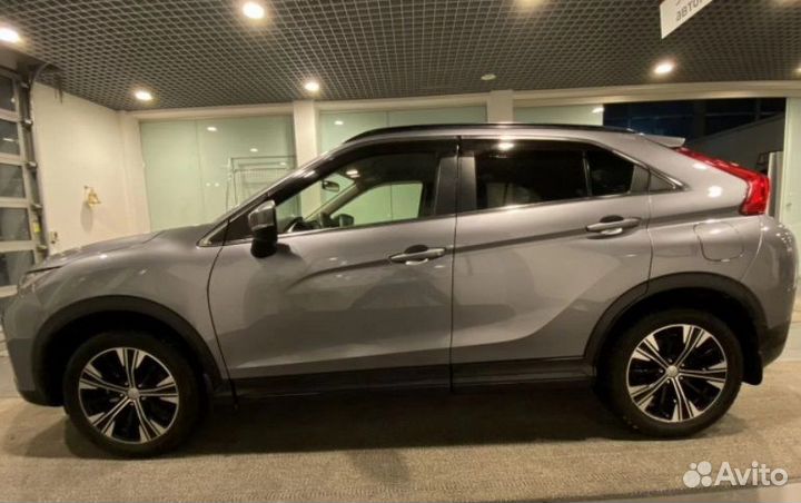 В разборе Mitsubishi Eclipse Cross