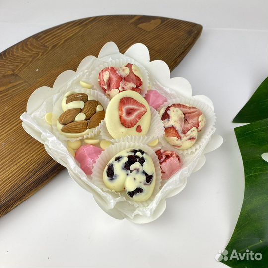 Шоколадные конфеты ручной работы