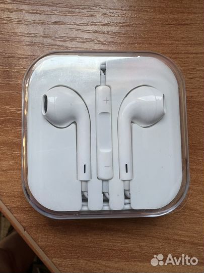Наушники apple