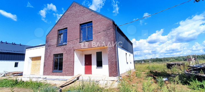 Дом 121 м² на участке 11,2 сот.