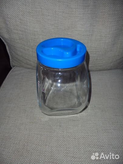 Банка 1.7 л Пашабахче Турция синяя крышка