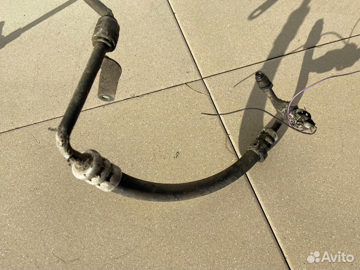 Трубка гур Renault Logan