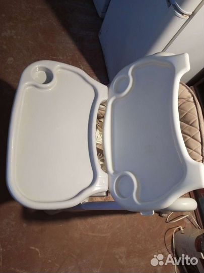 Стульчик для кормления Happy Baby William Classic