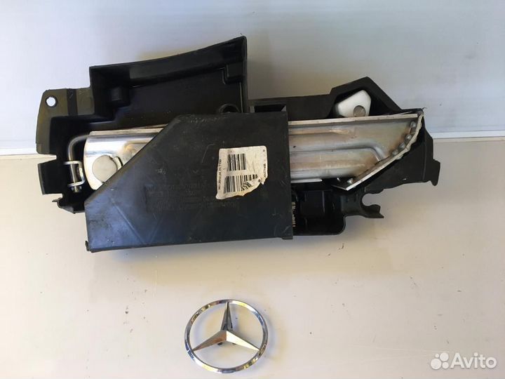 Домкрат Mercedes E CLS