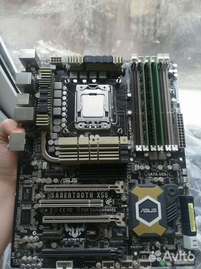 Материнская плата с процессором