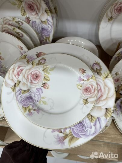 Столовый и чайный сервиз 36 пред