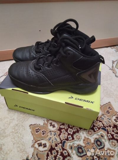 Ботинки демисезонные для мальчика 37