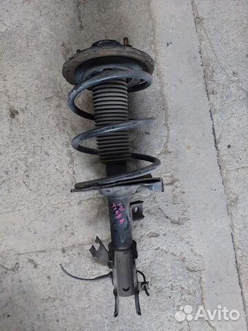 Стойка, амортизатор левый ниссан теана 31