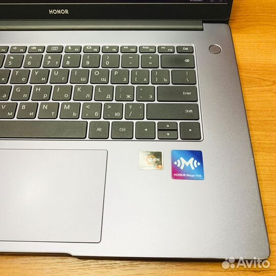 Honor MagicBook 15 Ryzen 5 5500u 16GB 512GB