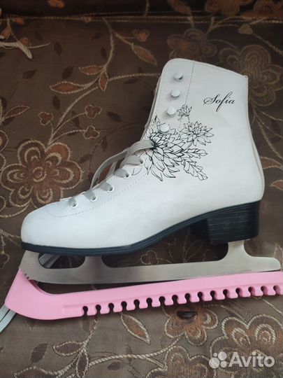 Коньки фигурные женские Nordway Sofia