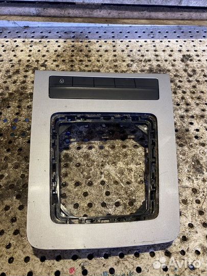 Накладка индикатора переключения передач Skoda Oct