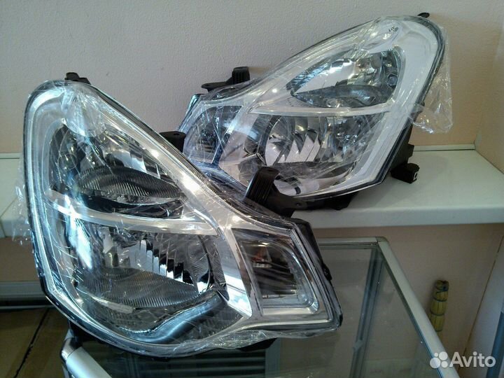 Nissan Almera G15 новая фара