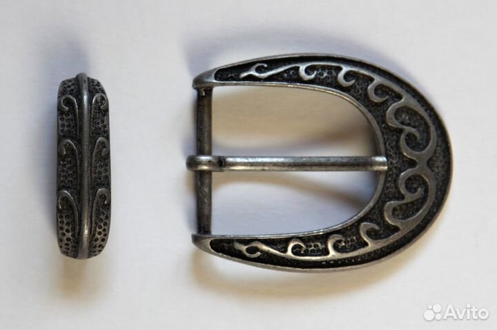 Фигурная пряжка для ремня