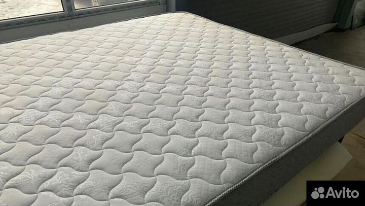 Матрас 160х200