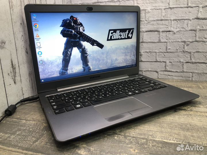 Игровой ноутбук Samsung A6/6gb/SSD