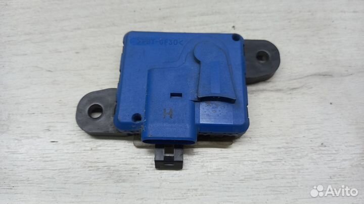 Датчик удара Opel Omega B