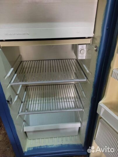 Холодильник бирюса суперрабочий