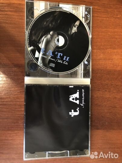 Тату-Белый плащик. CD+DVD. T.A.T.U