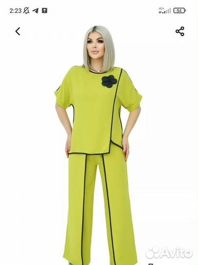 Нарядный вечерний костюм