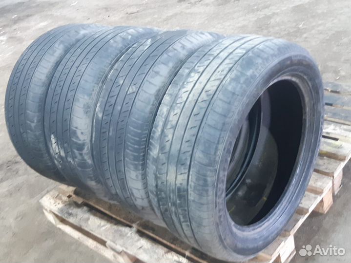 Dunlop Grandtrek PT3A 275/50 R21