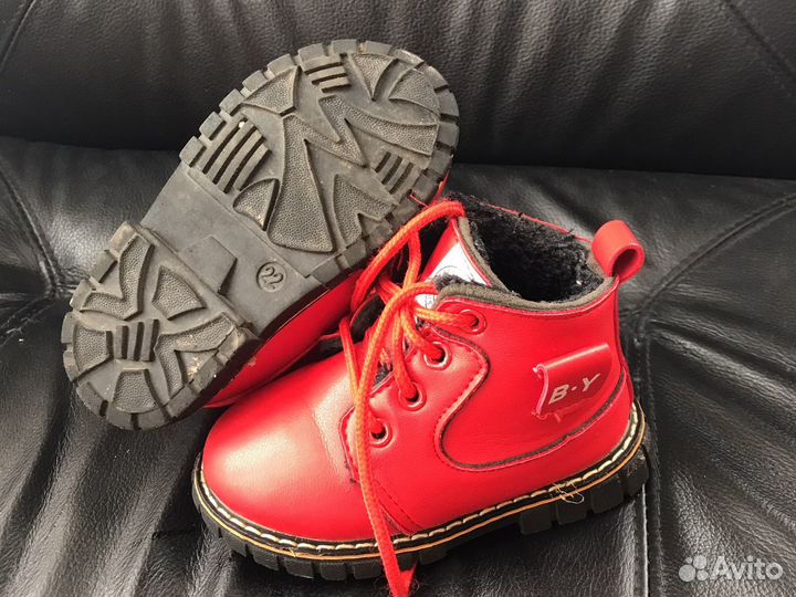 Ботиночки 22 размер,маломерят