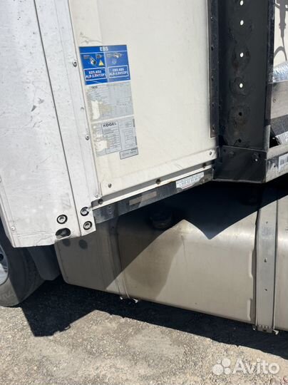 Полуприцеп шторно-бортовой Kogel SN24, 2012