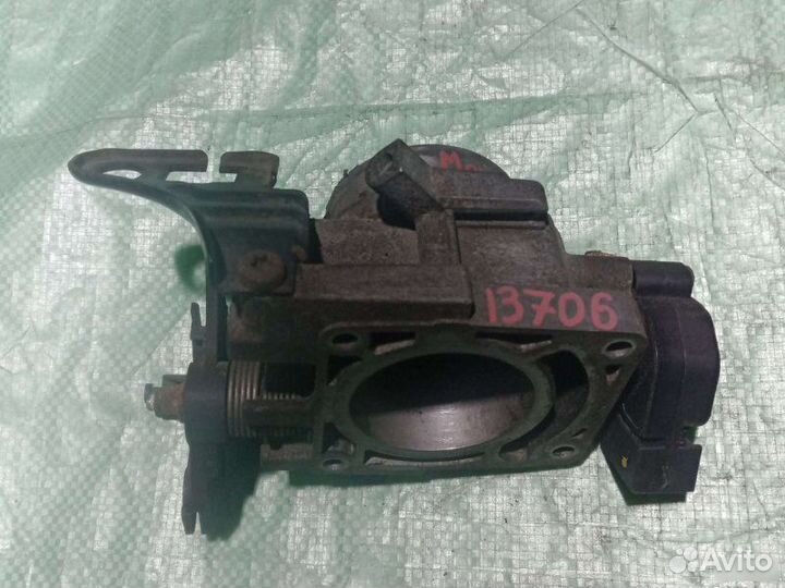 Дроссельная заслонка Ford Mondeo 1