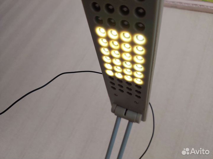 Лампа с блоком питания