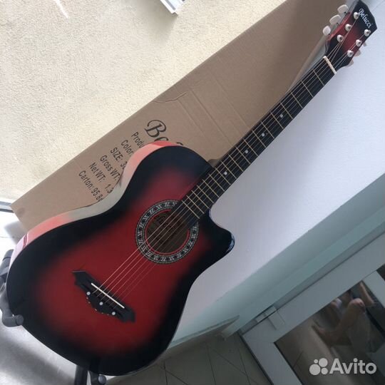 Гитара новая
