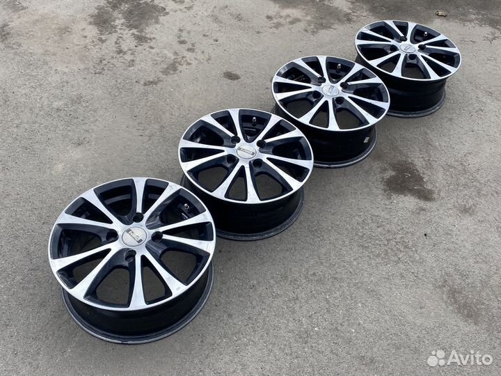 Продам литые диски R15 4x114.3