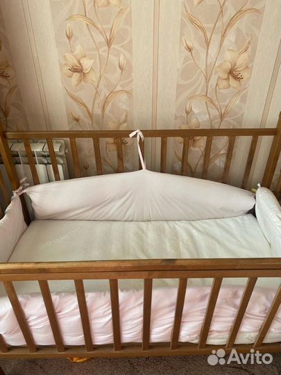 Детская кровать бу с матрасом
