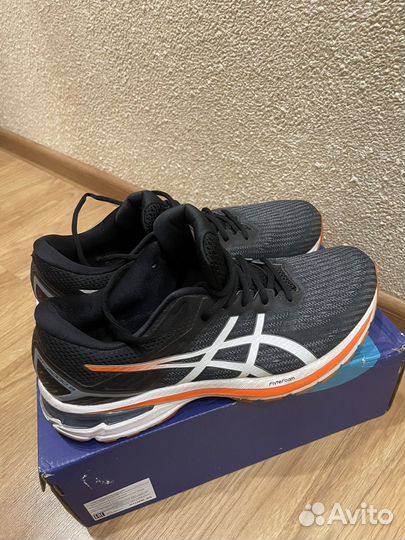 Кроссовки Новые мужские asics GT-2000 оригинал