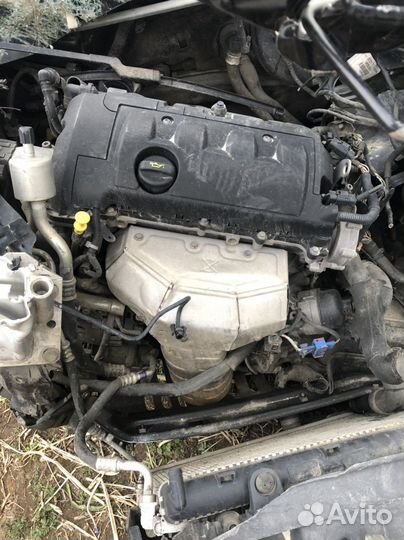 Peugeot 308 2012 год разбор