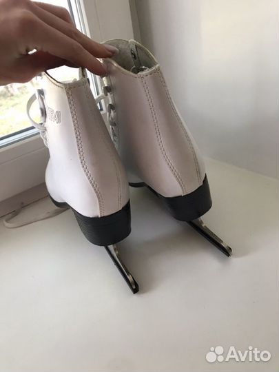Коньки фигурные детские