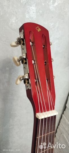 Классическая гитара 4/4