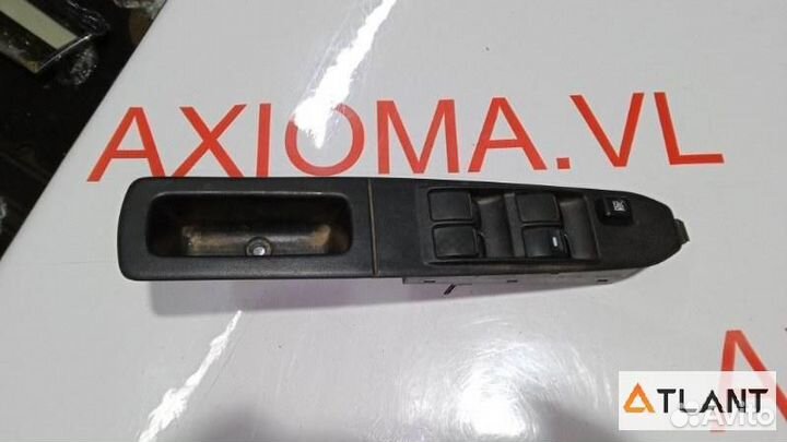 Пульт стеклоподъемника передняя правая mitsubishi