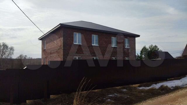 Коттедж 143 м² на участке 5 сот.