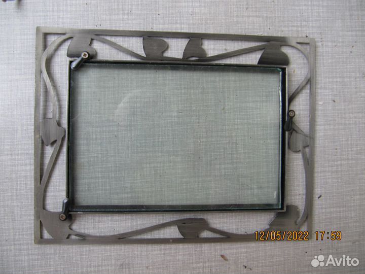 Рамки для фото.-зеркала.с подставкой.металл